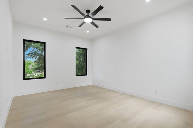 6038 Prospect Avenue, Dallas, TX 75206