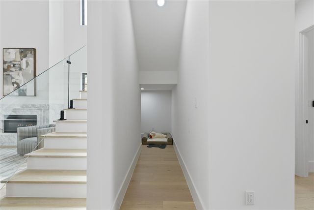 6038 Prospect Avenue, Dallas, TX 75206