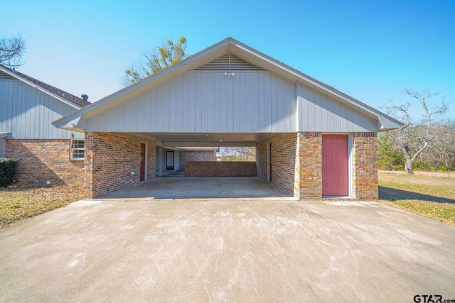 2613 CR 4760, Winnsboro, TX 75494