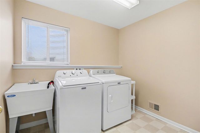 5910 Cedar Ridge Drive, Ann Arbor, MI 48103