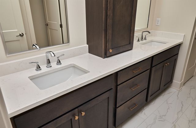 1360 SE Menlo Drive, Waukee, IA 50263