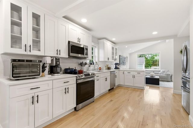 238 Woodlawn Avenue, Saint James, NY 11780