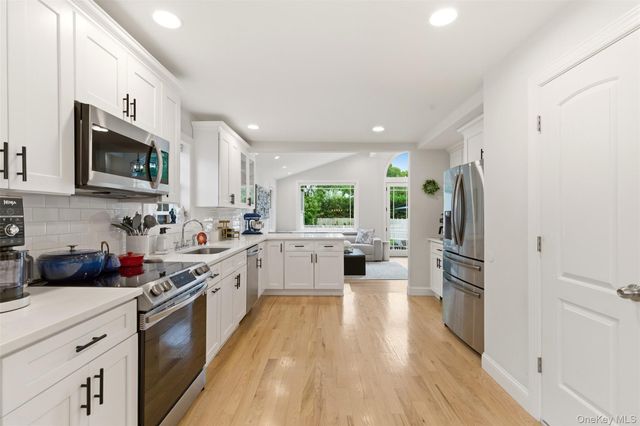 238 Woodlawn Avenue, Saint James, NY 11780