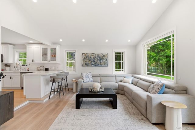 238 Woodlawn Avenue, Saint James, NY 11780