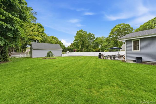 238 Woodlawn Avenue, Saint James, NY 11780
