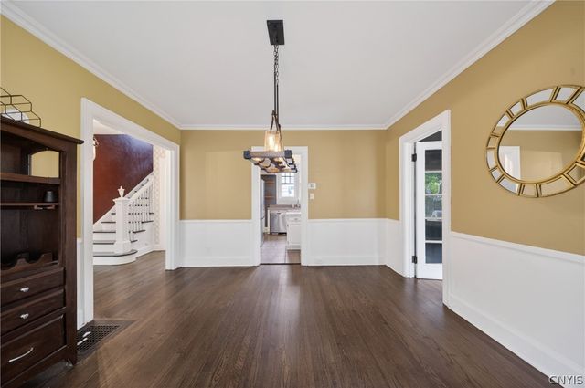 142 Hampton Road, Syracuse, NY 13203