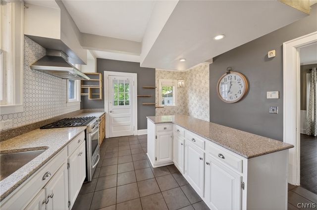 142 Hampton Road, Syracuse, NY 13203