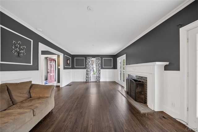 142 Hampton Road, Syracuse, NY 13203