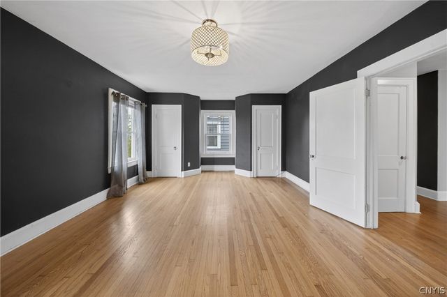 142 Hampton Road, Syracuse, NY 13203