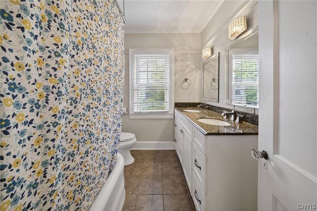 142 Hampton Road, Syracuse, NY 13203