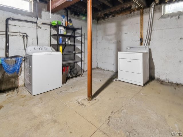 142 Hampton Road, Syracuse, NY 13203