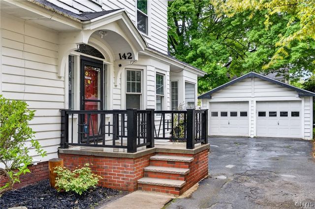 142 Hampton Road, Syracuse, NY 13203
