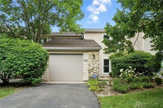8052 Timberlodge Trail, Centerville, OH 45458