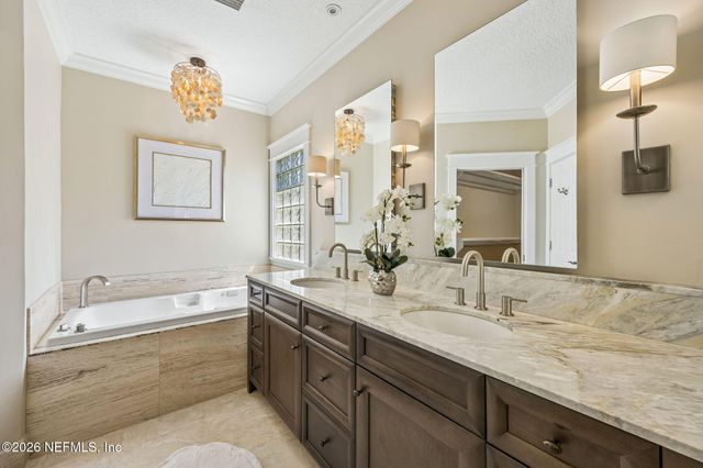 205 OAK POINT Lane, Ponte Vedra Beach, FL 32082