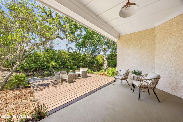 205 OAK POINT Lane, Ponte Vedra Beach, FL 32082