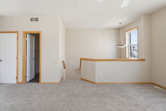 4632 McDougal Lane NE, Ankeny, IA 50023