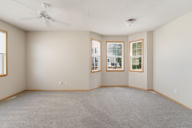 4632 McDougal Lane NE, Ankeny, IA 50023