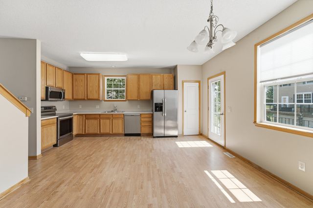 4632 McDougal Lane NE, Ankeny, IA 50023