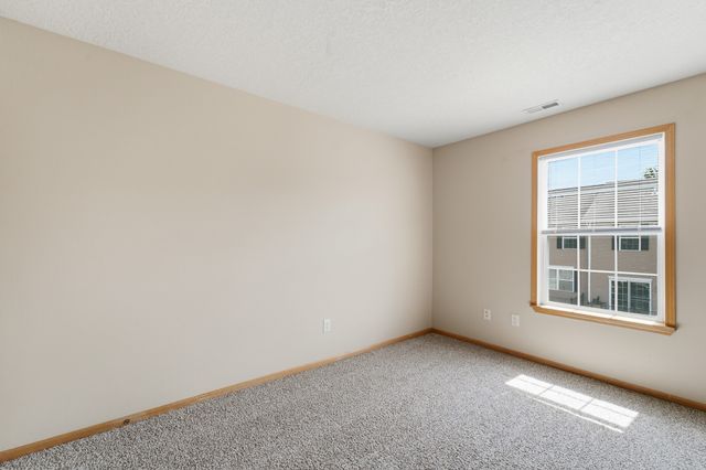 4632 McDougal Lane NE, Ankeny, IA 50023