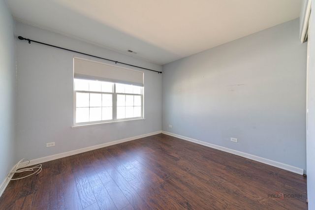 532 S Jade Lane, Round Lake, IL 60073