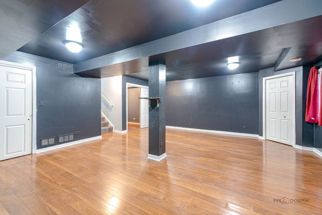 532 S Jade Lane, Round Lake, IL 60073