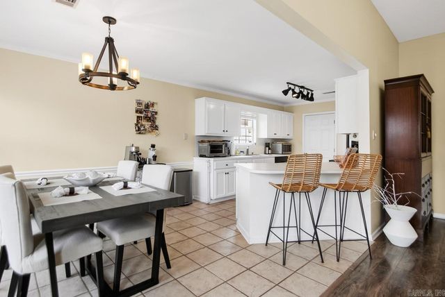 22 Springridge Drive, Little Rock, AR 72211