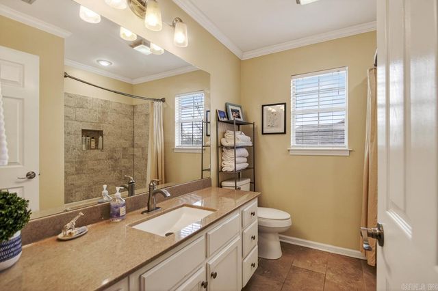 22 Springridge Drive, Little Rock, AR 72211