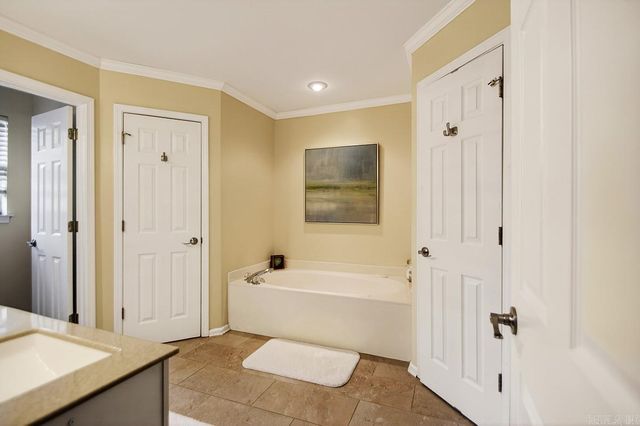 22 Springridge Drive, Little Rock, AR 72211