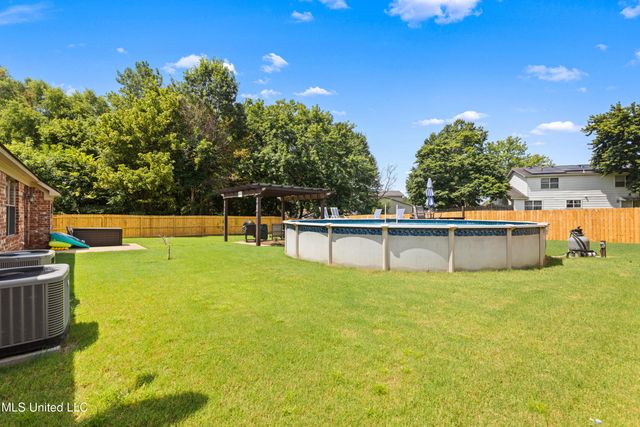7137 W Arcastle Loop, Southaven, MS 38671