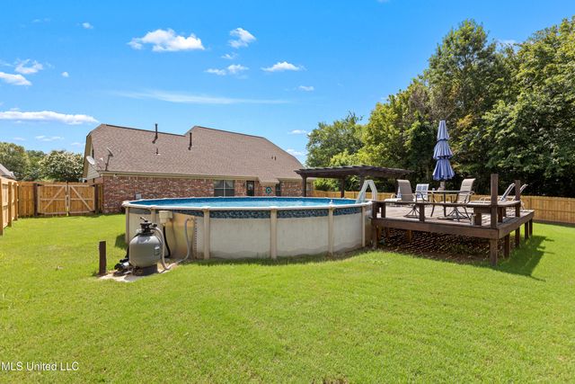 7137 W Arcastle Loop, Southaven, MS 38671