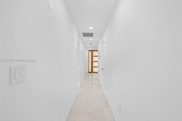 8201 SW 150th Dr, Palmetto Bay, FL 33158