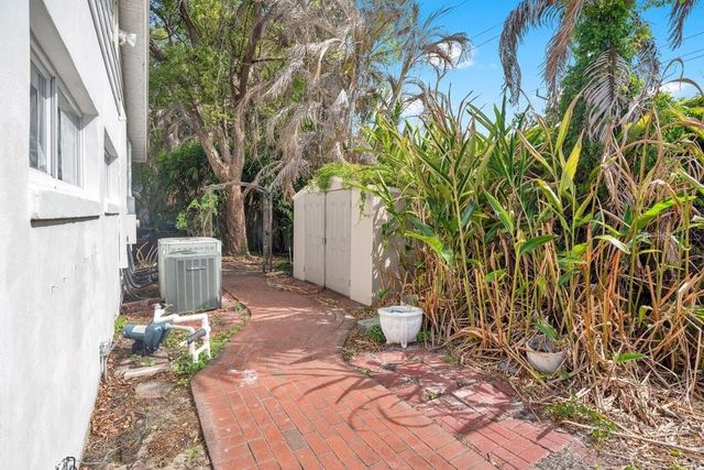 206 CATTAIL COURT, Orlando, FL 32806