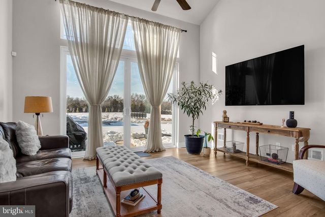 80 BONESET DR, Gettysburg, PA 17325