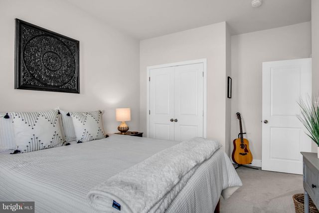 80 BONESET DR, Gettysburg, PA 17325