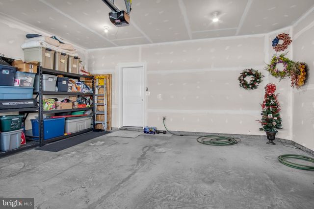 80 BONESET DR, Gettysburg, PA 17325