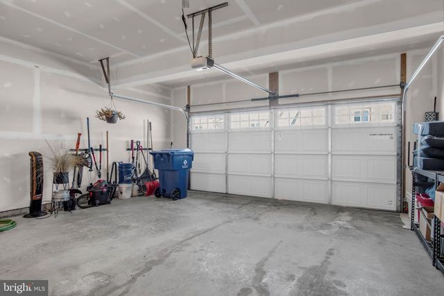 80 BONESET DR, Gettysburg, PA 17325