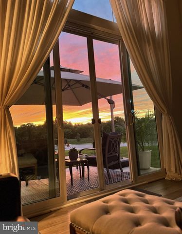 80 BONESET DR, Gettysburg, PA 17325