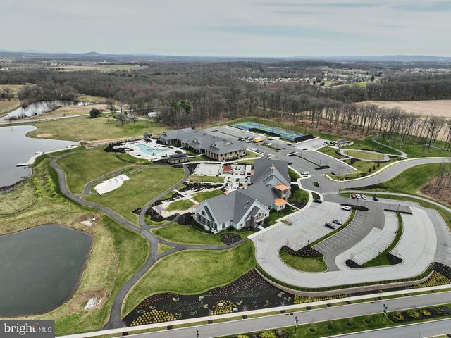 80 BONESET DR, Gettysburg, PA 17325