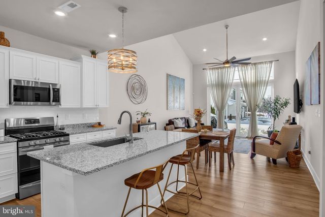 80 BONESET DR, Gettysburg, PA 17325