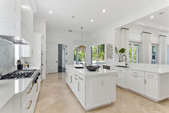 11513 Green Bayberry Drive, Palm Beach Gardens, FL 33418