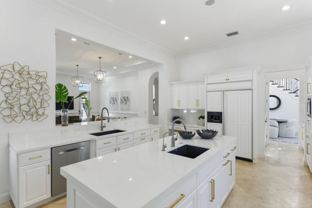 11513 Green Bayberry Drive, Palm Beach Gardens, FL 33418