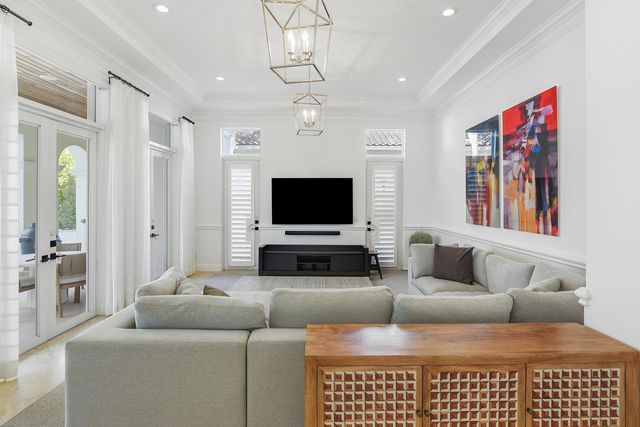 11513 Green Bayberry Drive, Palm Beach Gardens, FL 33418