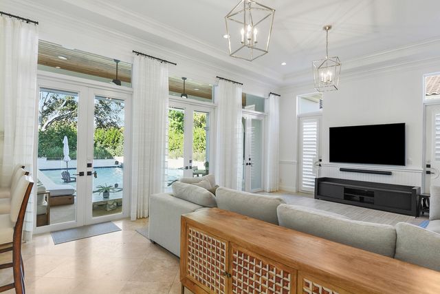 11513 Green Bayberry Drive, Palm Beach Gardens, FL 33418