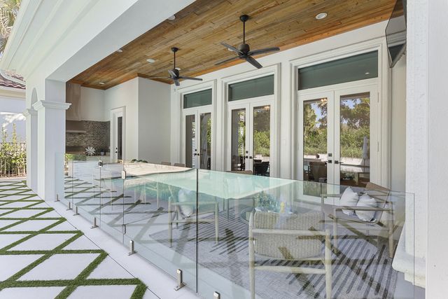 11513 Green Bayberry Drive, Palm Beach Gardens, FL 33418