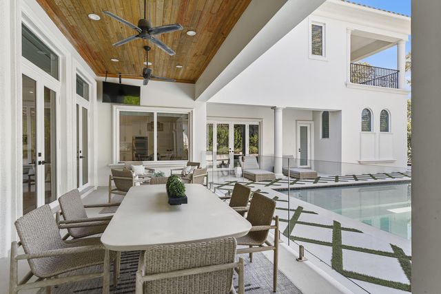 11513 Green Bayberry Drive, Palm Beach Gardens, FL 33418