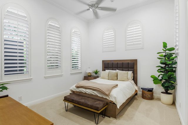 11513 Green Bayberry Drive, Palm Beach Gardens, FL 33418