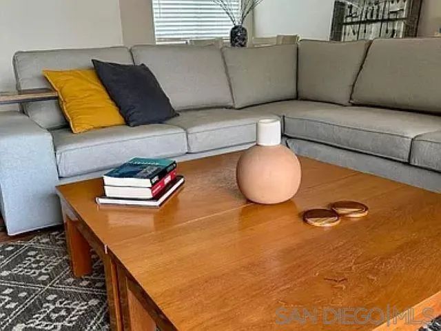 376 Center St 304, Chula Vista, CA 91910