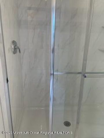 301 Arose Lane, Middletown, NJ 07748