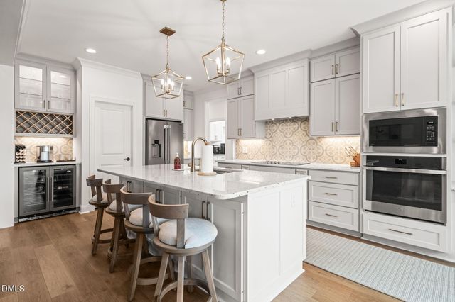 121 Lane Farms Way, Holly Springs, NC 27540