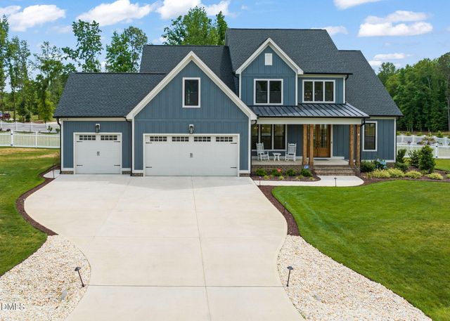121 Lane Farms Way, Holly Springs, NC 27540